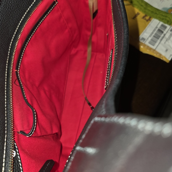 Black Leather Handbag with Tassel - Picture 4 of 4